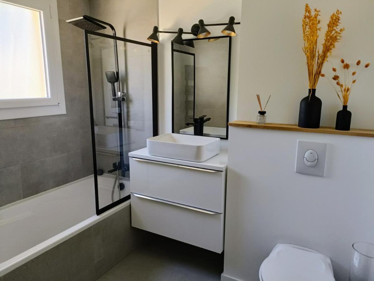 Belle Maison Mitoyenne De Standing Fréjus Eksteriør bilde