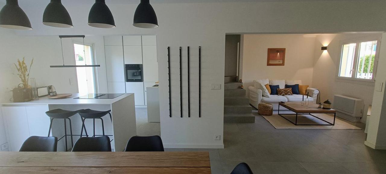 Belle Maison Mitoyenne De Standing Fréjus Eksteriør bilde